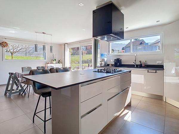 A VENDRE Maison familiale de 2016 - Centre de Boëge - 4 chambres avec terrain 903 m²