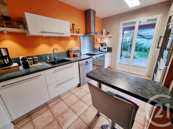 Maison à vendre  6 pièces - 95,47 m2 AUNEAU BLEURY ST SYMPHORIEN - 28