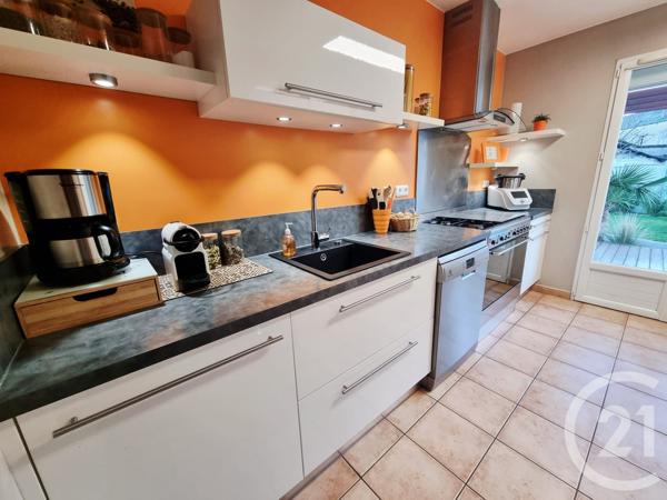 Maison à vendre  6 pièces - 95,47 m2 AUNEAU BLEURY ST SYMPHORIEN - 28