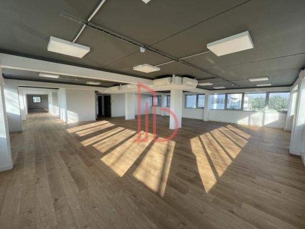 Bureau de 374 m² à louer à Bordeaux Meriadeck