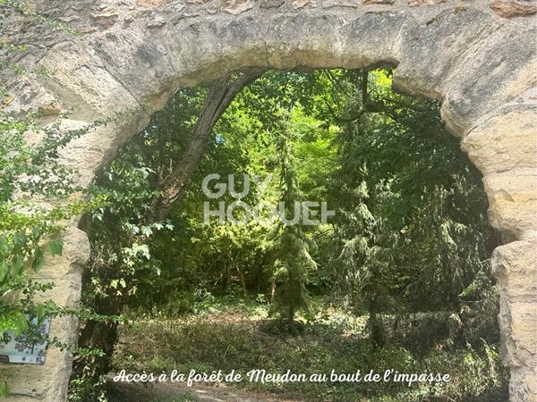 Appartement 4 pièces de 94 m² en rez-de-jardin