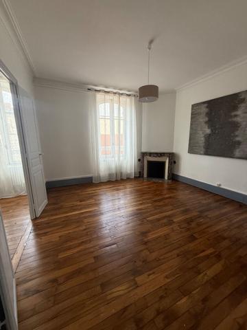 Appartement Nevers 4 pièce(s) 99.84 m2