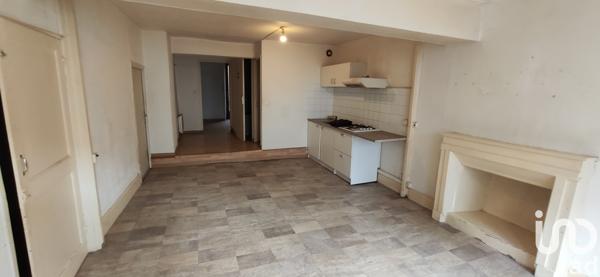 Immeuble à vendre 145 m² La Côte-Saint-André