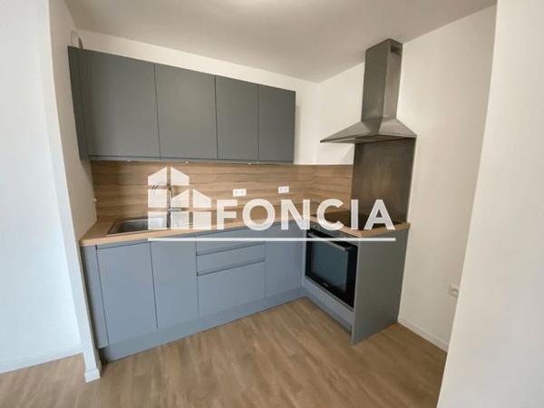 Location Appartement 2 pièces 44.45 m² - BAT.2 Courcouronnes 91080