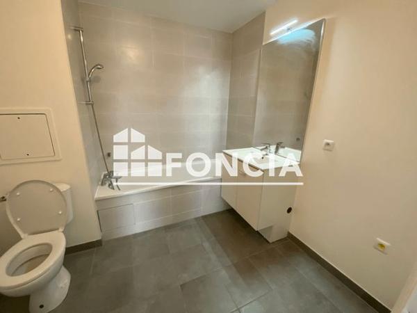 Location Appartement 2 pièces 44.45 m² - BAT.2 Courcouronnes 91080