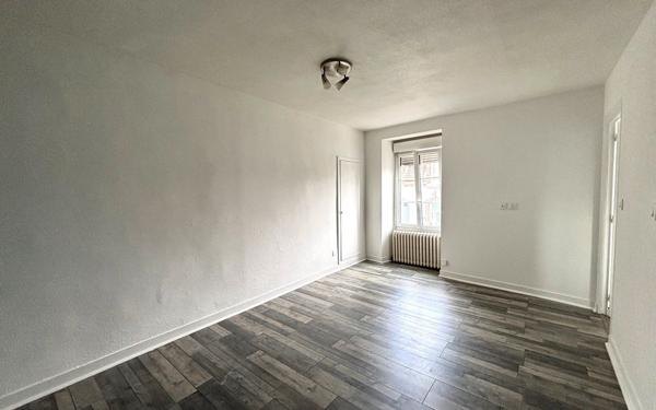 Appartement à louer    2 pièces •  Le Chevain