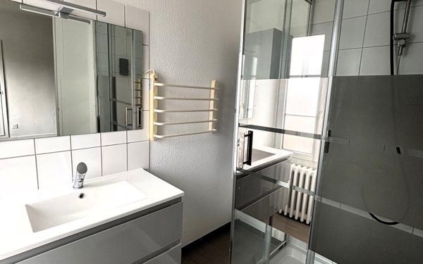 Appartement à louer    2 pièces •  Le Chevain