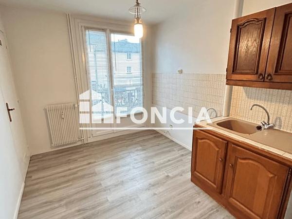 Location Appartement 4 pièces 77.83 m² - 9-11 AVENUE DU SABLARD Limoges 87000