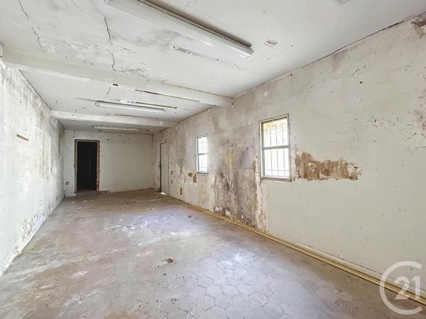 Appartement 3 Pièces à vendre  3 pièces - 55,79 m 2   FONTAINEBLEAU  - 77