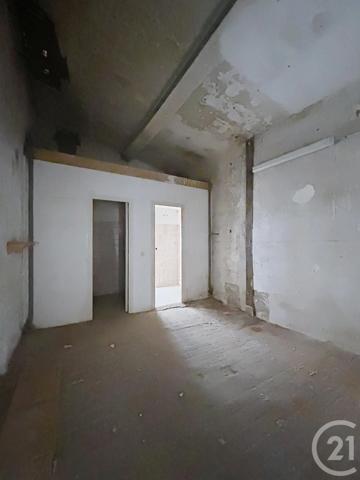 Appartement 3 Pièces à vendre  3 pièces - 55,79 m 2   FONTAINEBLEAU  - 77