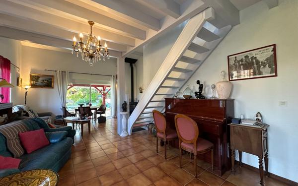 Maison à vendre    4 pièces •  Seignosse