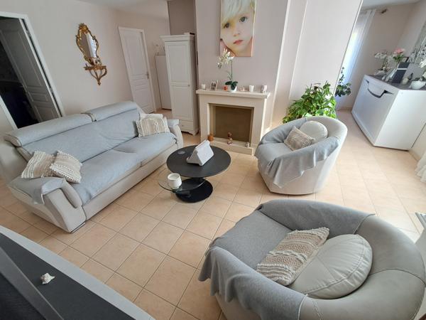 Maison 6 pièce(s) 5 chambre(s) 147 m²