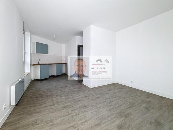 APPARTEMENT T2 À VILLEMOMBLE