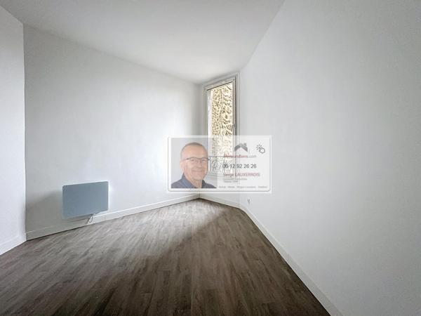 APPARTEMENT T2 À VILLEMOMBLE