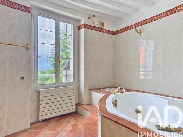 Maison à vendre 7 pièces 177 m² Viarmes