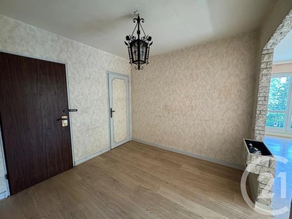 Appartement F3 à vendre  3 pièces - 73,12 m 2   ARPAJON  - 91
