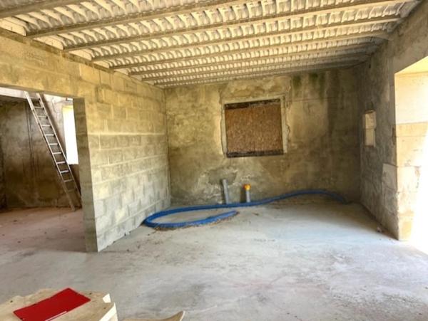 Maison à vendre 8 pièces EPARGNES (17)