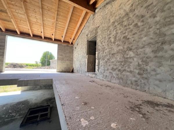 Maison à vendre 8 pièces EPARGNES (17)