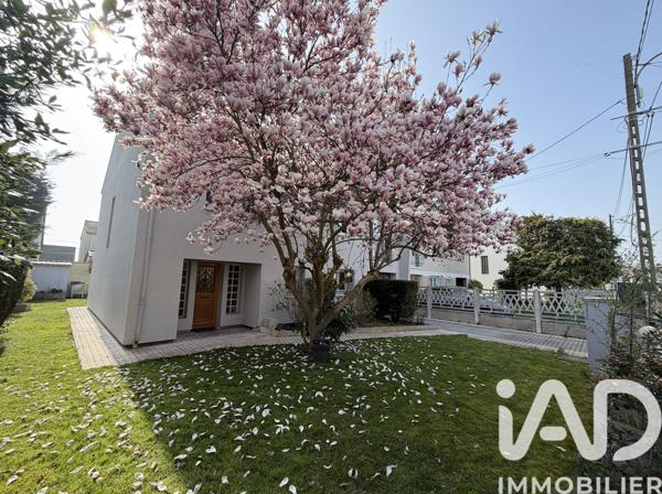 Maison à vendre 8 pièces 175 m² Chelles