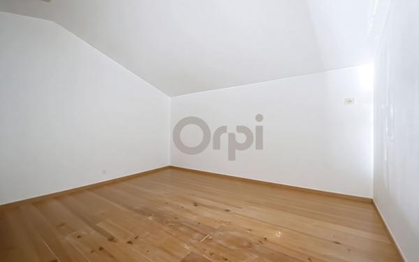 Appartement à vendre    2 pièces • 62 m2 Vidauban