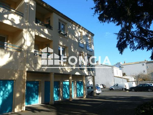 Location Appartement 3 pièces 54.9 m² - BAT D2 - 3E ETAGE - PORTE 15 Niort 79000