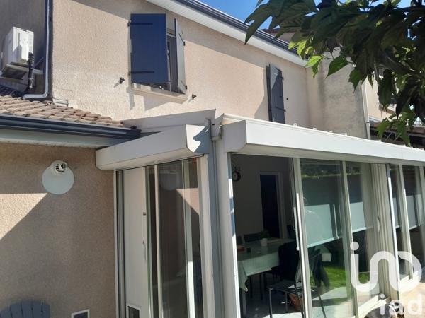 Maison 5 pièces de 119 m² à Beaumont-lès-Valence (26760)