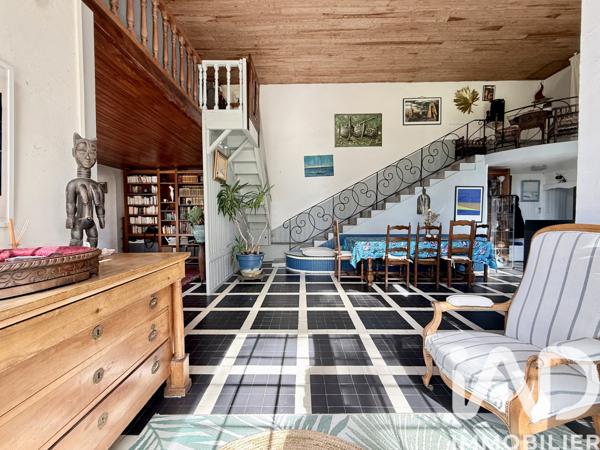 Maison à vendre 6 pièces 242 m² Hauteville-sur-Mer