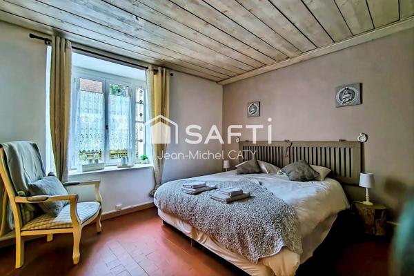 POUILLY SUR LOIRE, gîte de 270 m² sur 5796 m² de terrain.