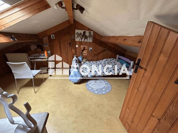 Location Appartement 7 pièces 91.5 m² - 20 RUE MARCEL CERDAN Valence 26000