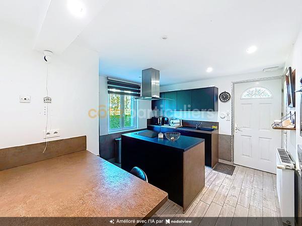 Vente
                Maison104,12 m² - 6 Pièces -
                    BOURGTHEROULDE INFREVILLE (27520)