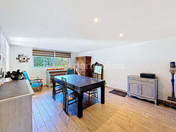 Vente
                Maison104,12 m² - 6 Pièces -
                    BOURGTHEROULDE INFREVILLE (27520)