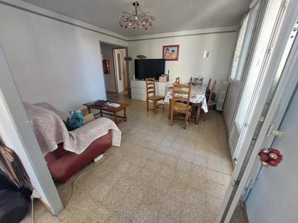 Appartement T4 de 65 m² avec balcon et cave