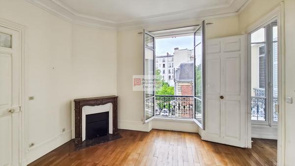 Appartement  4 pièces  104 m2  'Quartier des Prés'  Versailles