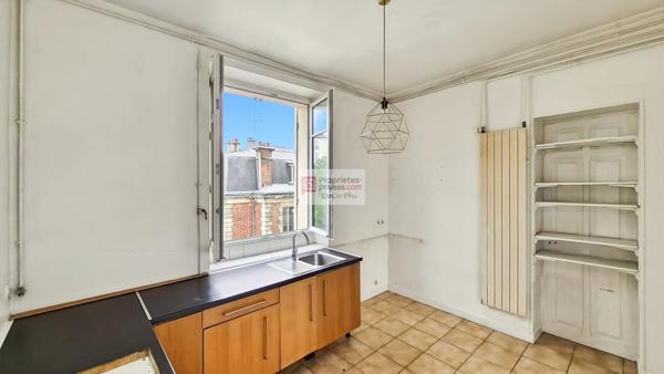 Appartement  4 pièces  104 m2  'Quartier des Prés'  Versailles