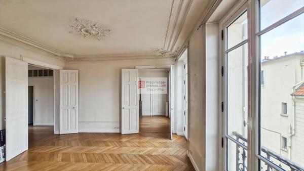 Appartement  4 pièces  104 m2  'Quartier des Prés'  Versailles