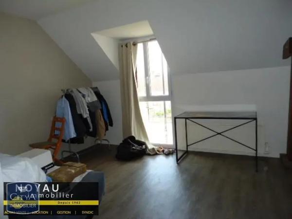 Maison à louer 4 pièces 83m²