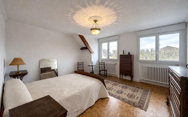 Maison à vendre    7 pièces • 169 m2 Savigny-sur-Orge