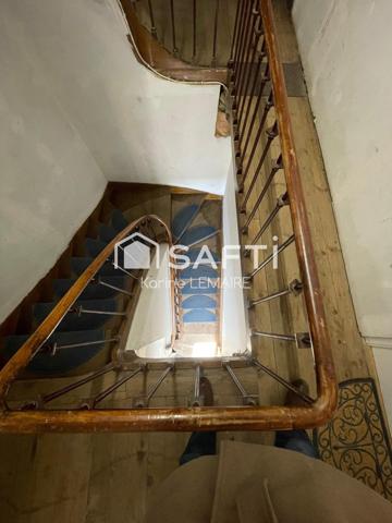 Immeuble de rapport composé de 3 logements + possibilité 2 autres