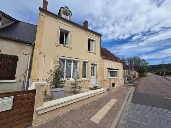 Maison de village de 113 m² avec terrain à Chaulgnes
Amoureux des coins de campagne, bordée par la forêt des Bertranges, située à deux pas des écoles, commerces et commodités de la jolie commune de Chaulgnes, nous vous présentons cette jolie maison de village de 113 m² habitables, implantée sur un terrain de 467 m². Elle propose 4 pièces dont 3 chambres, réparties comme suit : une entrée, un salon, un séjour, un dégagement, un WC, une cuisine, un cellier, un palier, deux chambres, une salle de bains, ainsi qu'une suite parentale avec sa salle d'eau privative.
Dès le rez-de-chaussée, l'entrée dessert un vaste salon-séjour de 37 m², lumineux et parfait pour recevoir. La cuisine aménagée et équipée de 12 m², accompagnée de son cellier attenant de 5 m², offre un espace fonctionnel pour le quotidien. Un dégagement et un WC indépendant complètent ce niveau.
Au premier étage, le palier de 7 m² dessert deux chambres de 10 m² chacune ainsi qu'une salle de bains de 6 m².
Au deuxième étage, une suite parentale de 24 m², avec sa propre salle d'eau, apporte un bel espace d'intimité, idéal pour se ressourcer à l'écart du reste de la maison.
Tous les sols de cette maison sont en travertin (entrée, salon, séjour) ou en carrelage (dégagement, wc, cuisine, cellier) ou encore en parquet (palier, chambres, salle de bains, suite parentale), elle comporte une isolation double vitrage PVC avec volets roulants motorisés, un chauffage au gaz avec une chaudière récente et entretenue ainsi qu'un poêle à bois pour de belles soirées au coin du feu.
Cette maison propose une partie de toiture en ardoise naturelle, une autre en tuiles plates et tuiles mécaniques terre cuite.
Côté extérieur, profitez d'une terrasse ainsi que d'une grande dépendance de 44m²,mais aussi  d'un jardin entretenu, entièrement clôturé, sur un terrain en deux parties pour un total de 467 m².

Les plus de cette maison : son emplacement à Chaulgnes, sa suite parentale indépendante au 2ème étage, son jardin entretenu et clôturé, sa dépendance et la diversité de ses systèmes de chauffage récemment renouvelés.
Des photos supplémentaires sont disponibles sur BSK IMMOBILIER, rubrique Nos conseillers, Olivier FRESLON.
Pour tout renseignement complémentaire ou pour une visite, contactez-moi au 07.62.78.13.13.

Ne passez pas à côté de cette opportunité à Chaulgnes, contactez-moi rapidement pour une visite !