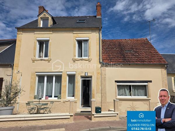 Maison de village de 113 m² avec terrain à Chaulgnes
Amoureux des coins de campagne, bordée par la forêt des Bertranges, située à deux pas des écoles, commerces et commodités de la jolie commune de Chaulgnes, nous vous présentons cette jolie maison de village de 113 m² habitables, implantée sur un terrain de 467 m². Elle propose 4 pièces dont 3 chambres, réparties comme suit : une entrée, un salon, un séjour, un dégagement, un WC, une cuisine, un cellier, un palier, deux chambres, une salle de bains, ainsi qu'une suite parentale avec sa salle d'eau privative.
Dès le rez-de-chaussée, l'entrée dessert un vaste salon-séjour de 37 m², lumineux et parfait pour recevoir. La cuisine aménagée et équipée de 12 m², accompagnée de son cellier attenant de 5 m², offre un espace fonctionnel pour le quotidien. Un dégagement et un WC indépendant complètent ce niveau.
Au premier étage, le palier de 7 m² dessert deux chambres de 10 m² chacune ainsi qu'une salle de bains de 6 m².
Au deuxième étage, une suite parentale de 24 m², avec sa propre salle d'eau, apporte un bel espace d'intimité, idéal pour se ressourcer à l'écart du reste de la maison.
Tous les sols de cette maison sont en travertin (entrée, salon, séjour) ou en carrelage (dégagement, wc, cuisine, cellier) ou encore en parquet (palier, chambres, salle de bains, suite parentale), elle comporte une isolation double vitrage PVC avec volets roulants motorisés, un chauffage au gaz avec une chaudière récente et entretenue ainsi qu'un poêle à bois pour de belles soirées au coin du feu.
Cette maison propose une partie de toiture en ardoise naturelle, une autre en tuiles plates et tuiles mécaniques terre cuite.
Côté extérieur, profitez d'une terrasse ainsi que d'une grande dépendance de 44m²,mais aussi  d'un jardin entretenu, entièrement clôturé, sur un terrain en deux parties pour un total de 467 m².

Les plus de cette maison : son emplacement à Chaulgnes, sa suite parentale indépendante au 2ème étage, son jardin entretenu et clôturé, sa dépendance et la diversité de ses systèmes de chauffage récemment renouvelés.
Des photos supplémentaires sont disponibles sur BSK IMMOBILIER, rubrique Nos conseillers, Olivier FRESLON.
Pour tout renseignement complémentaire ou pour une visite, contactez-moi au 07.62.78.13.13.

Ne passez pas à côté de cette opportunité à Chaulgnes, contactez-moi rapidement pour une visite !