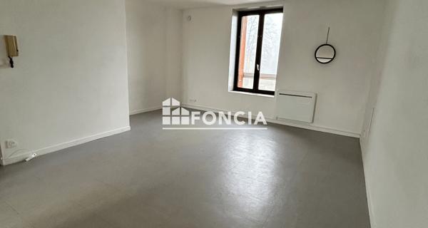 Location Studio 32.39 m² - Pommeuse 77515