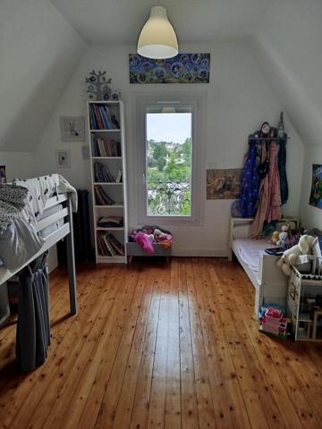 Propriété d'Exception située à La Frette Sur Seine à qqs minutes à pied de la Gare