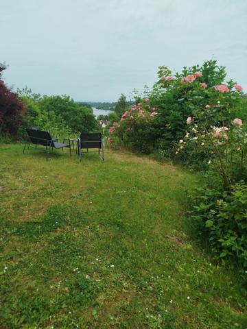 Propriété d'Exception située à La Frette Sur Seine à qqs minutes à pied de la Gare