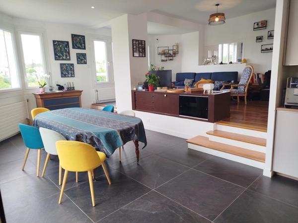 Propriété d'Exception située à La Frette Sur Seine à qqs minutes à pied de la Gare