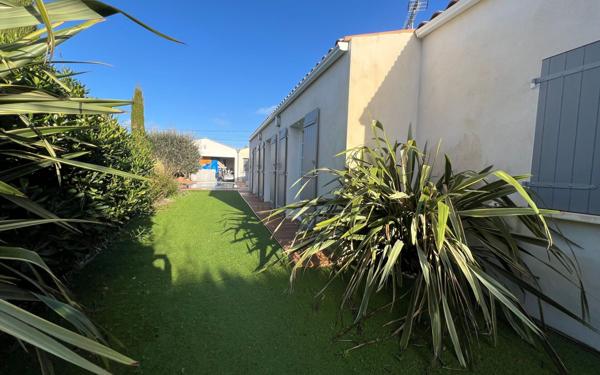 Maison à vendre    5 pièces •  Le Château-d'Oléron