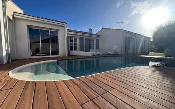 Maison à vendre    5 pièces •  Le Château-d'Oléron