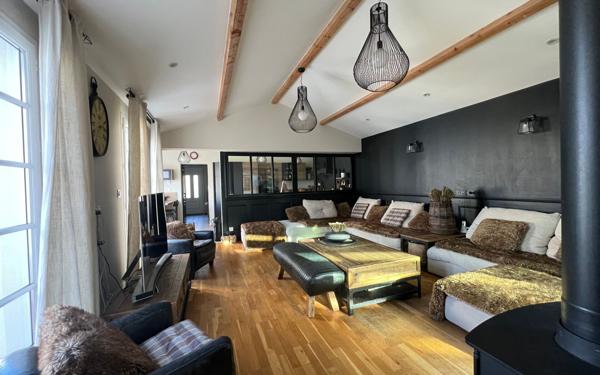 Maison à vendre    5 pièces •  Le Château-d'Oléron