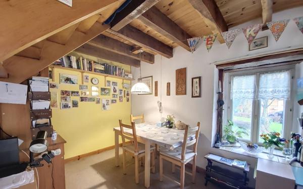 Maison à vendre    3 pièces •  Colondannes