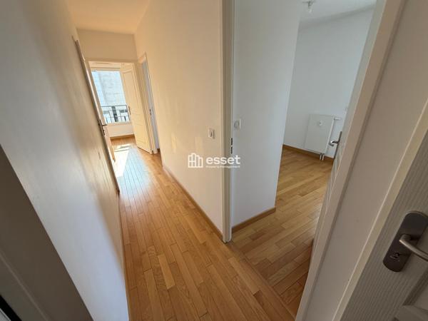 Location Appartement 5 pièces 115 m² - Levallois-perret 92300