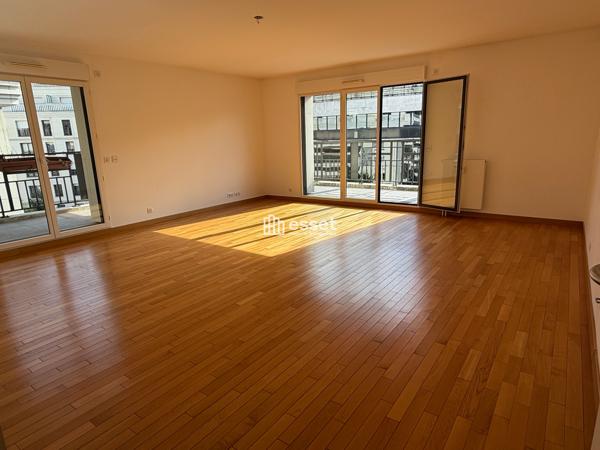 Location Appartement 5 pièces 115 m² - Levallois-perret 92300